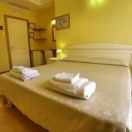 Alessandra Hotel