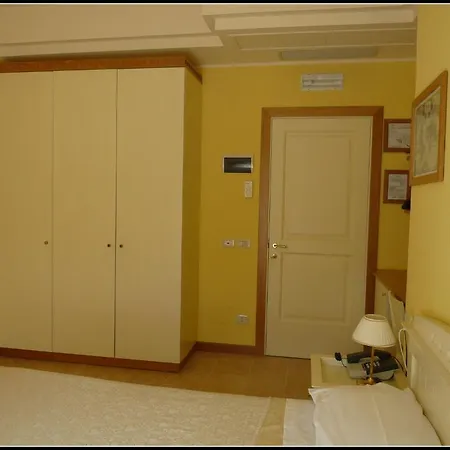 Alessandra Hotel Numana