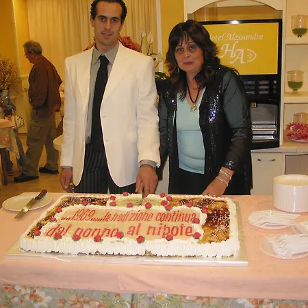 Alessandra Ξενοδοχείο 3*